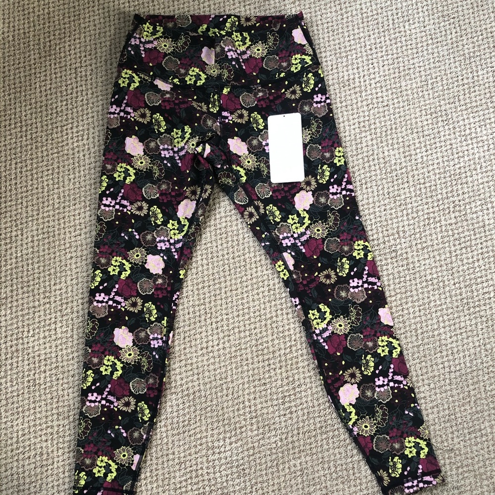 🔥🔥SALE🔥🔥 Lululemon Wunder Under HR Floral Tight sz 10